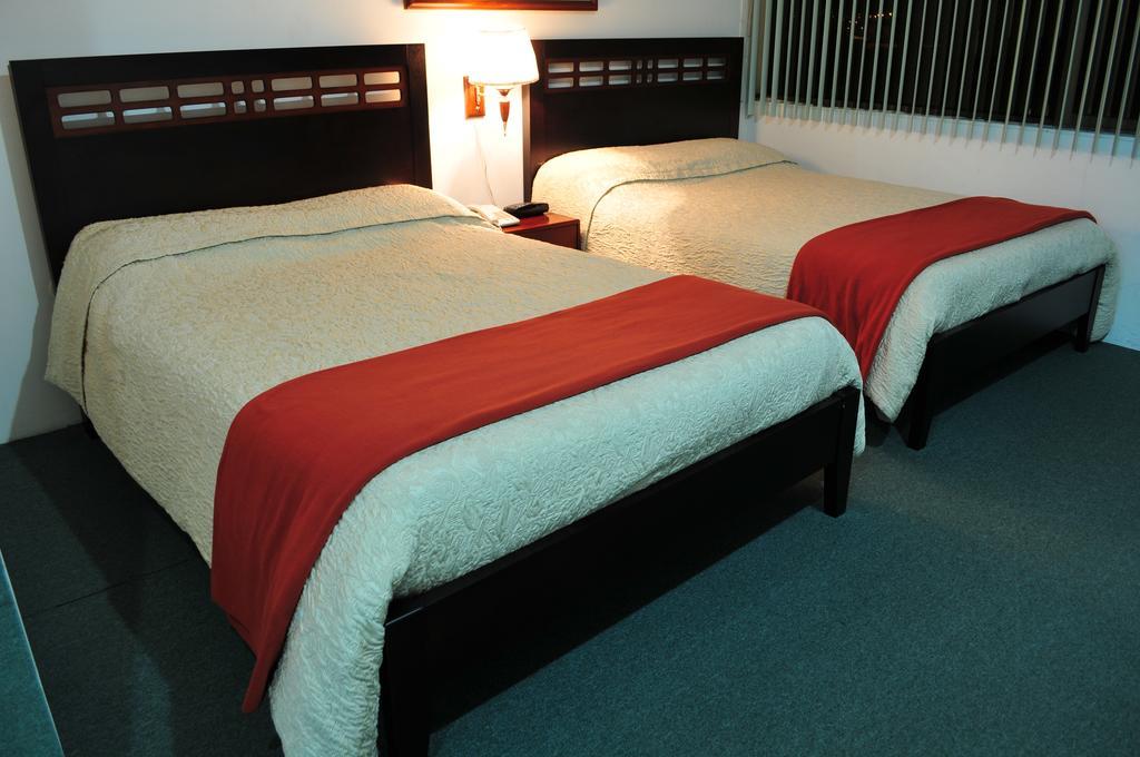 Hotel Cordero Κουένκα Δωμάτιο φωτογραφία